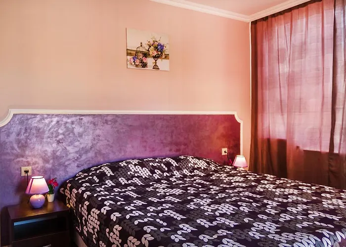 Feniks * Νεσέμπαρ