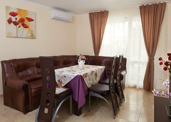 Feniks Διαμέρισμα *